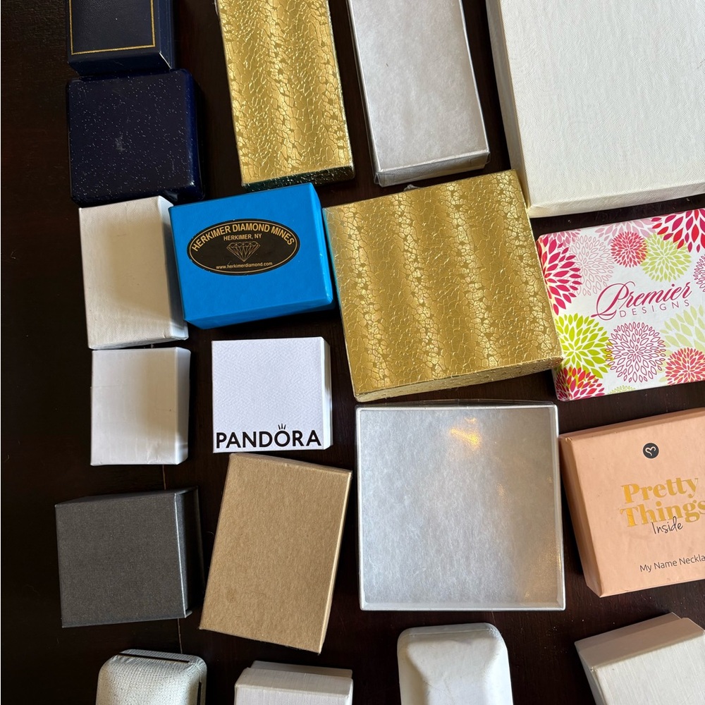 Jewelry Gift Boxes Lot. 30 pieces - Picture 3 of 9